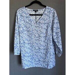 Mario Serrani Italy Top‎ Blouse Women Size Medium Blue Floral V Neck Long Sleeve